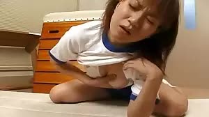 Using nipples and clitor to take herself to orgasm